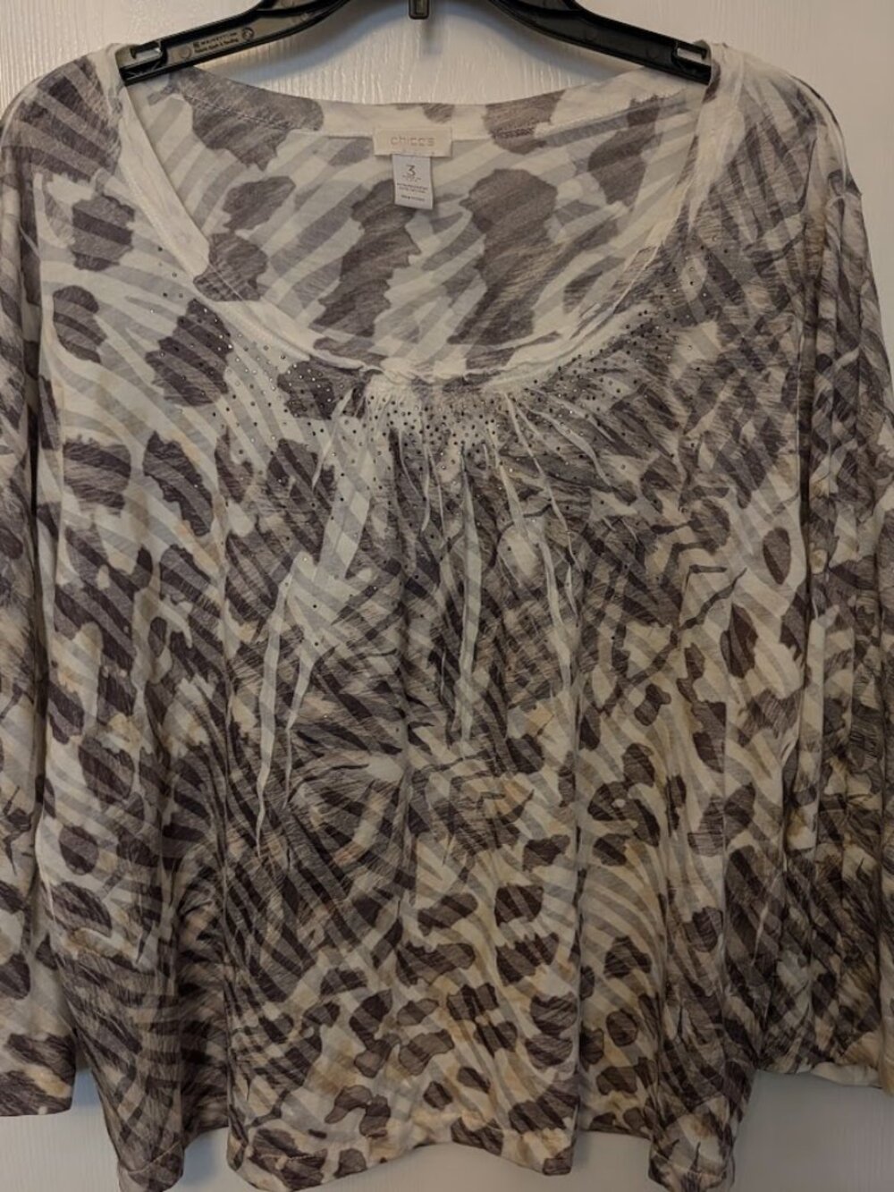 Chico's cream and animal print 3/4 top Size 3/XL